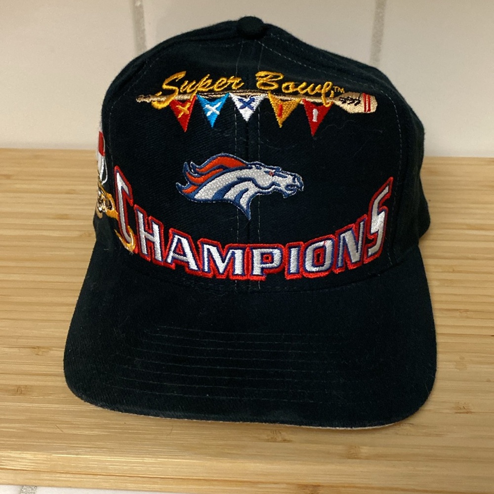 Denver Broncos Super Bowl XXXII Cap
